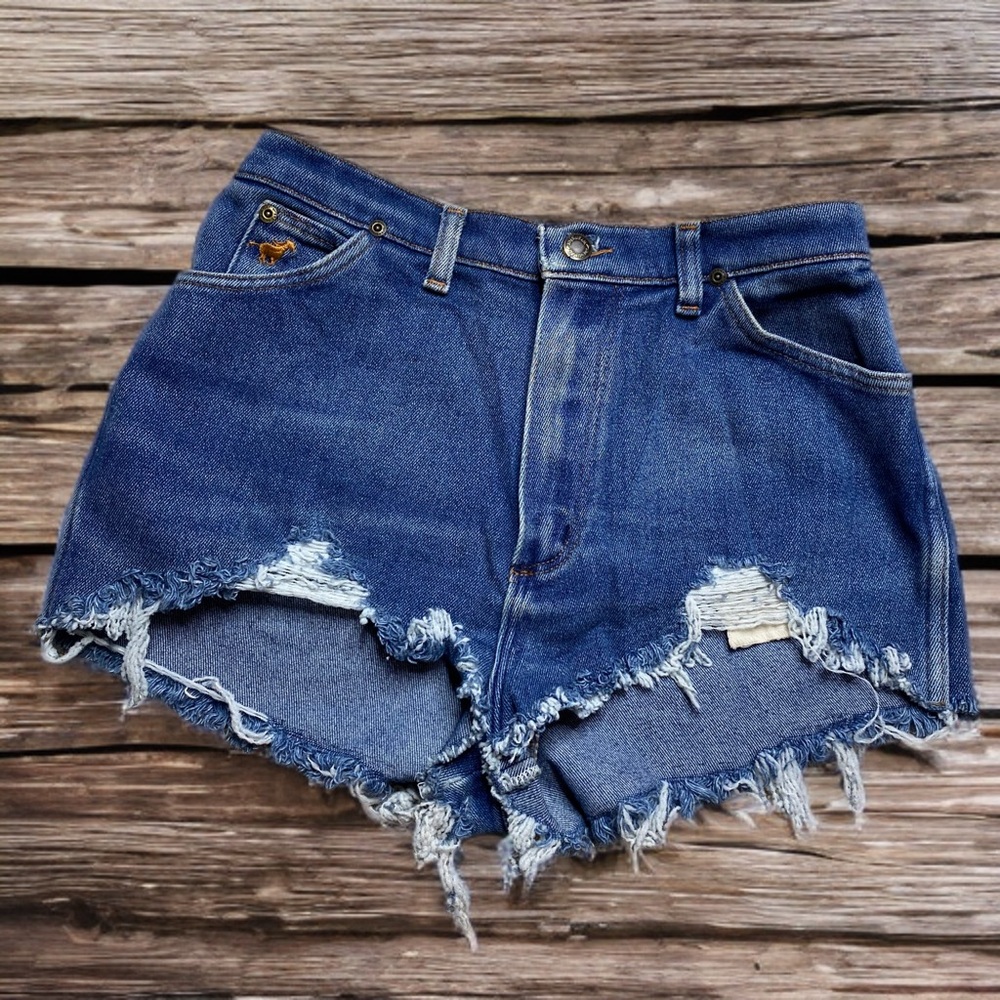 Vintage Wrangler Cut-Off Jean Shorts - Picture 1 of 8